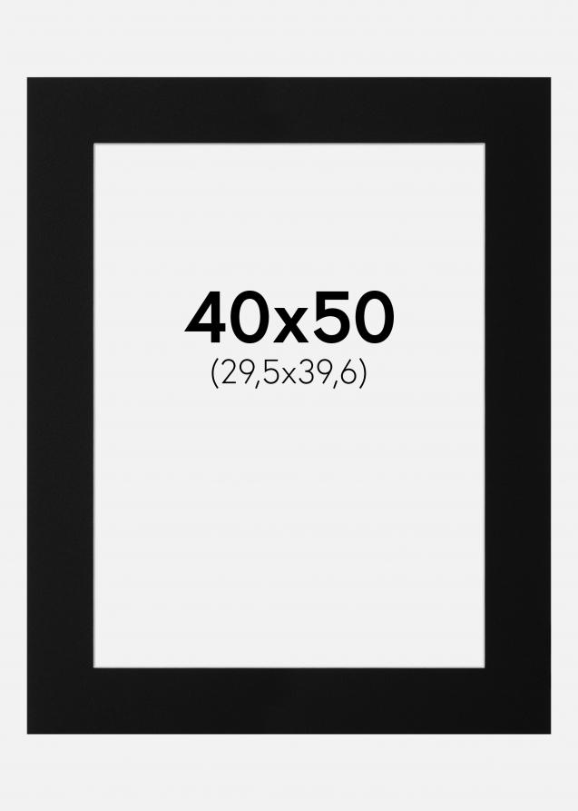 Passepartout Schwarz Standard (weißer Kern) 40x50 cm (29,5x39,6)