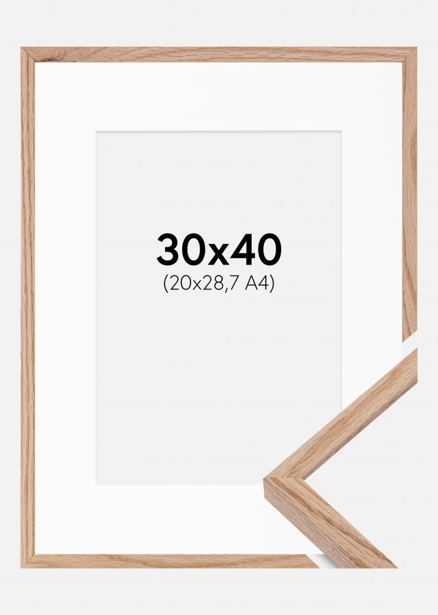 Rahmen E-Line Eiche 30x40 cm - Passepartout Weiß 21x29,7 cm