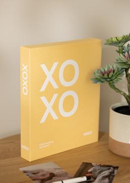KAILA XOXO Yellow - Coffee Table Photo Album (60 Schwarze Seiten)
