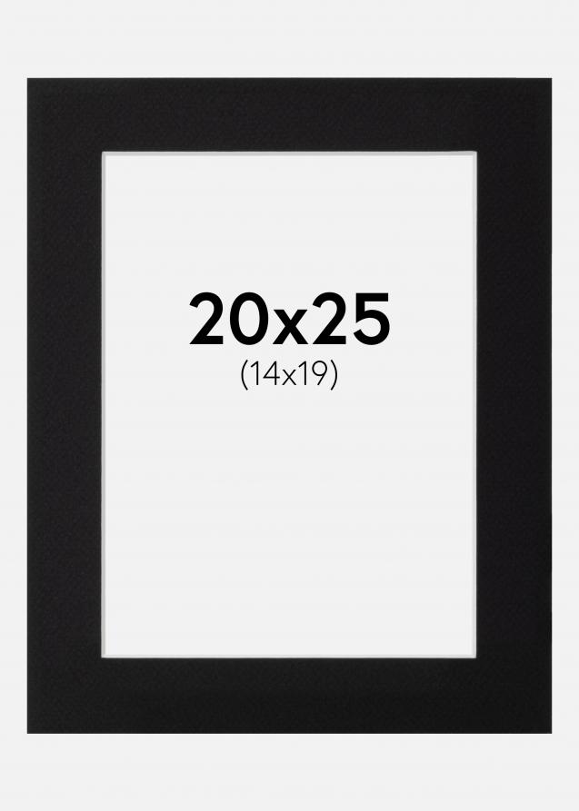 Passepartout Canson Schwarz (weißer Kern) 20x25 cm (14x19)