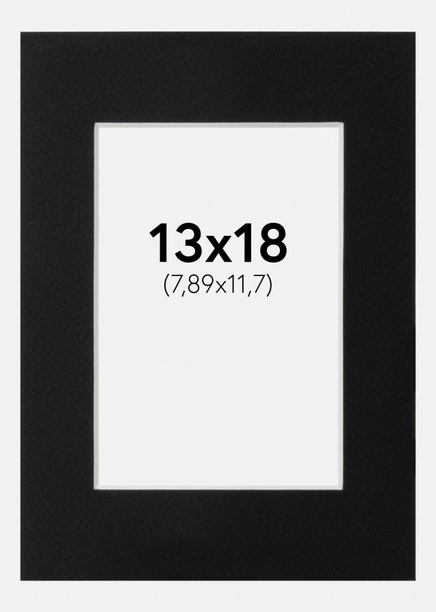 Passepartout Schwarz Standard (weißer Kern) 13x18 cm (7,89x11,7)