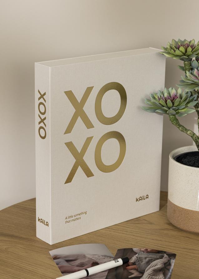KAILA XOXO Creme - Coffee Table Photo Album (60 Schwarze Seiten)