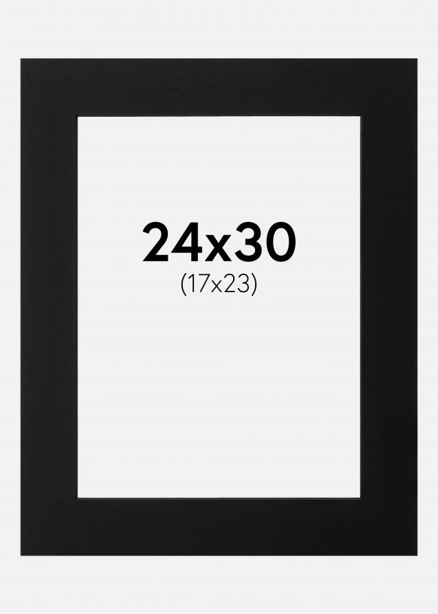 Passepartout Schwarz (schwarzer Kern) 24x30 cm (17x23)