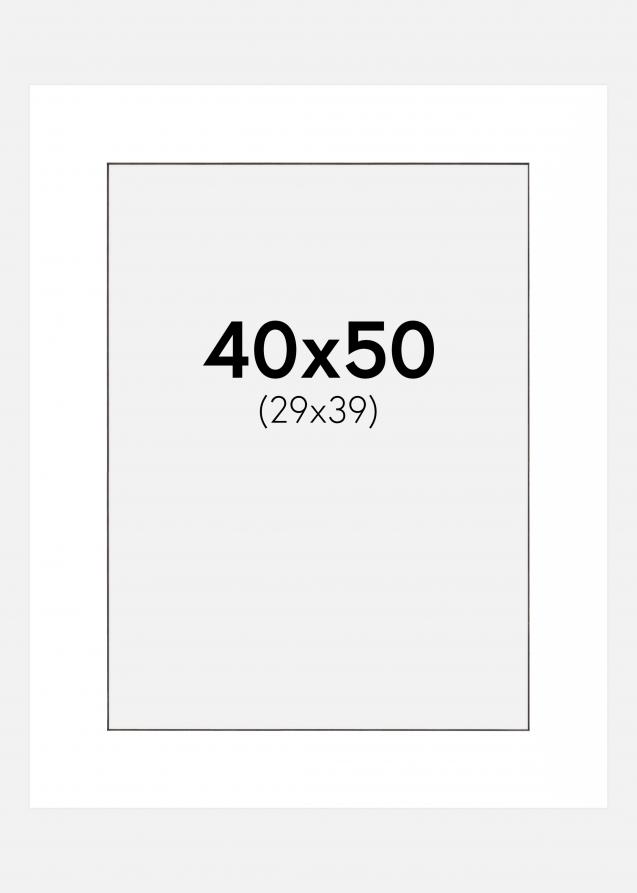 Passepartout Weiß (schwarzer Kern) 40x50 cm (29x39 cm)