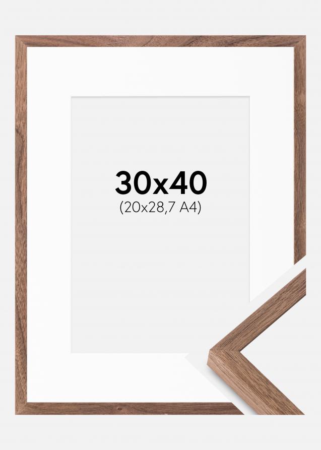Rahmen Soul Walnut Veneer 30x40 cm - Passepartout Weiß 21x29,7 cm (A4)