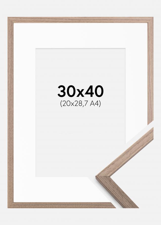 Rahmen Edsbyn Walnuss Hell 30x40 cm - Passepartout Weiß 21x29,7 cm (A4)