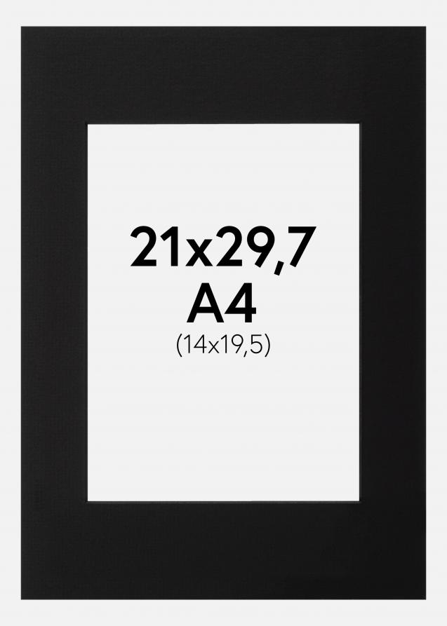 Passepartout Schwarz (schwarzer Kern) A4 21x29,7 cm (14x19,5)