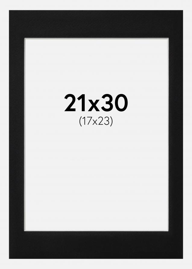 Passepartout Schwarz Standard (weißer Kern) 21x30 cm (17x23)