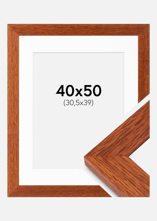 Rahmen Juno Kirsche 40x50 cm - Passepartout Weiß 31,5x40 cm