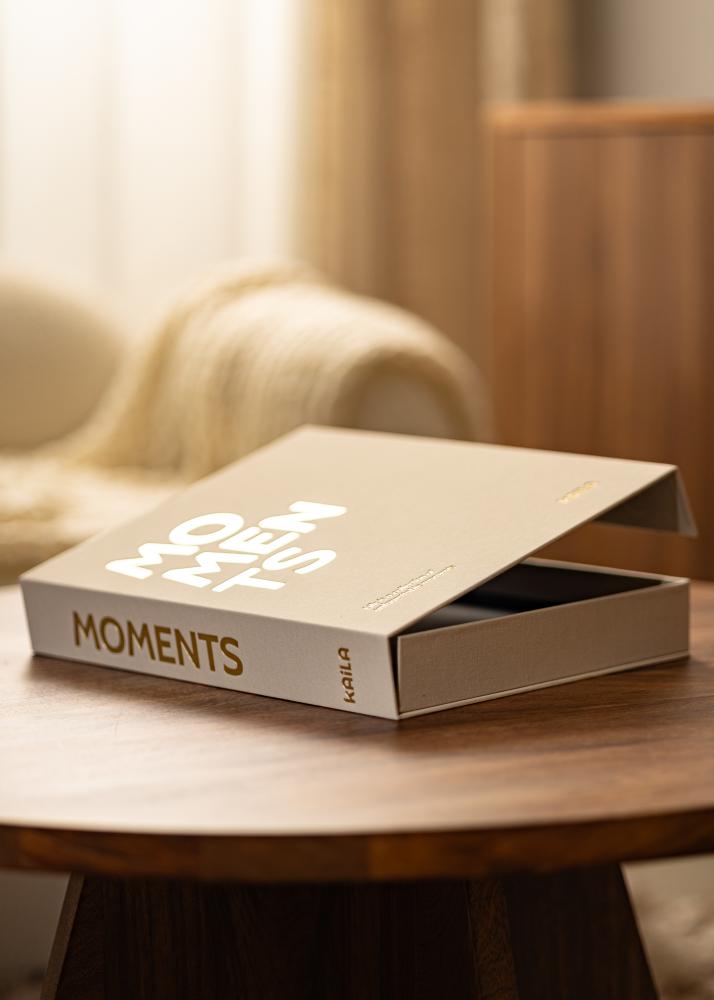 KAILA MOMENTS Creme - Coffee Table Photo Album (60 Schwarze Seiten)