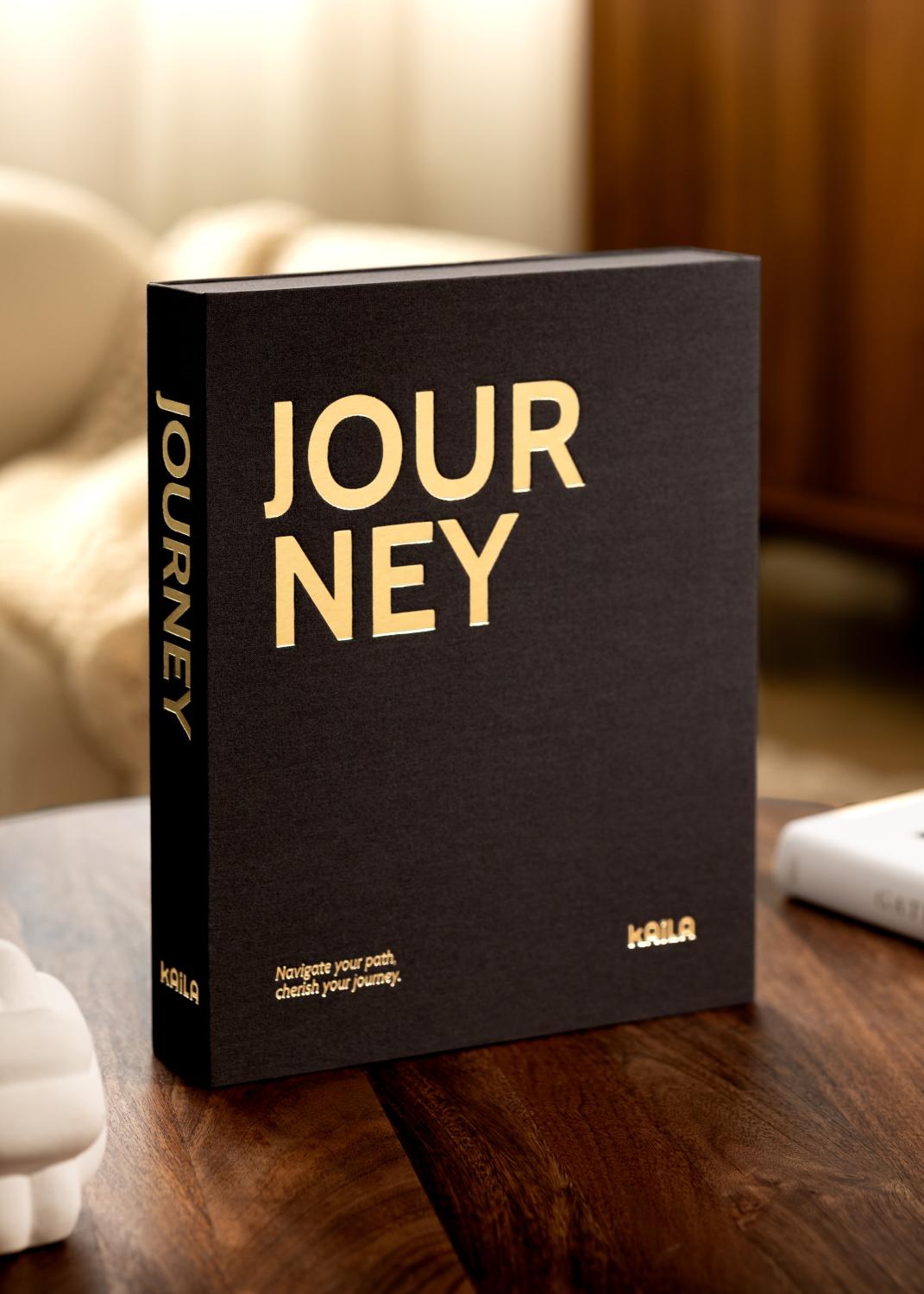 Product Image for KAILA JOURNEY Black - Coffee Table Photo Album (60 Schwarze Seiten)