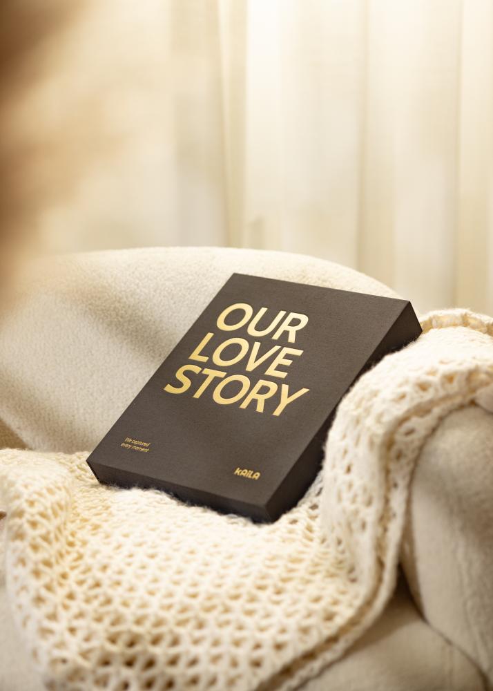 KAILA OUR LOVE STORY Black - Coffee Table Photo Album (60 Schwarze Seiten)