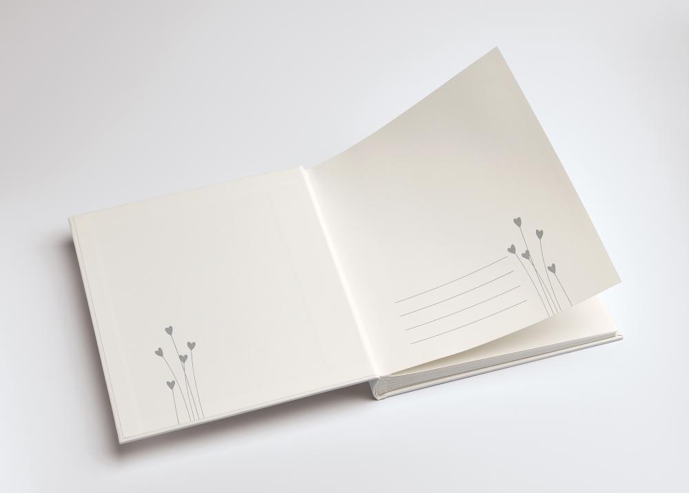 Herz Hochzeitsalbum Weiß - 28x30,5 cm (50 weiße Seiten / 25 Blatt)
