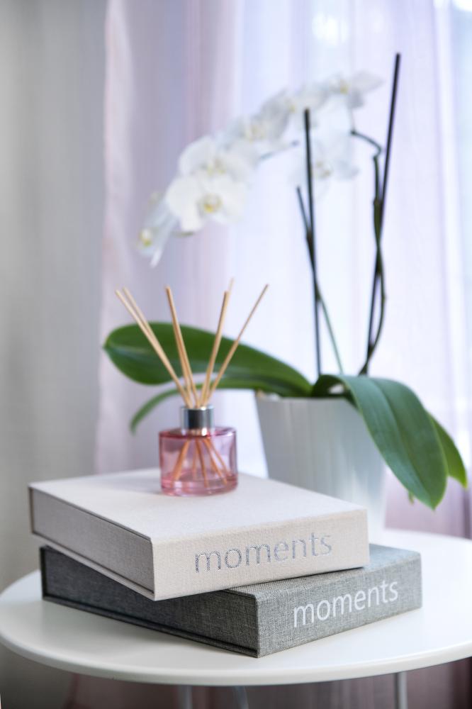Moments Beige (30 schwarze Seiten / 15 Blatt)