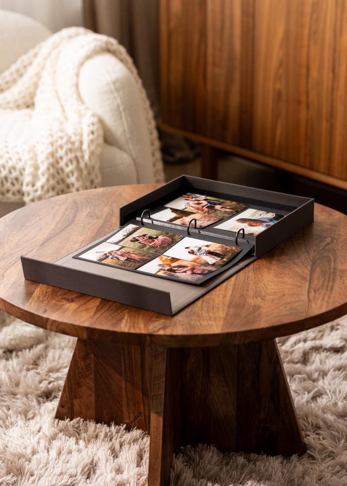 KAILA FAMILY Black - Coffee Table Photo Album (60 Schwarze Seiten)