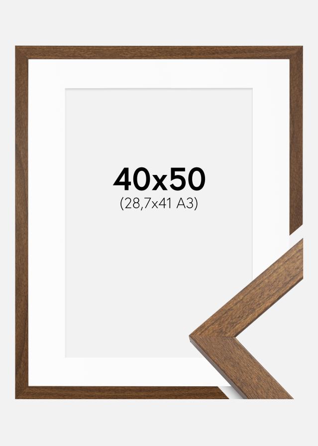 Rahmen Stilren Warm Brown 40x50 cm - Passepartout Weiß 29,7x42 cm (A3)