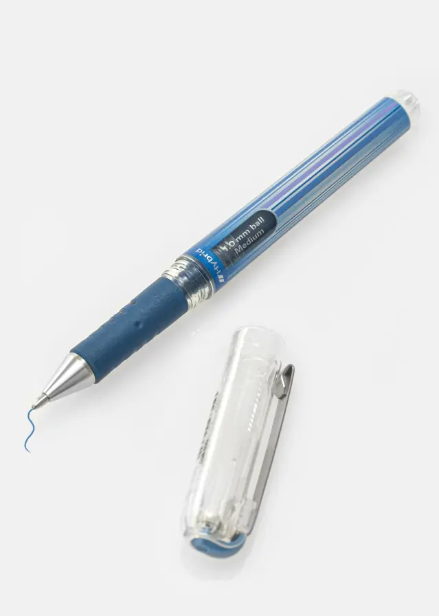 Pentel K230-MCO - Metallic Blau Albumstift - 1 mm