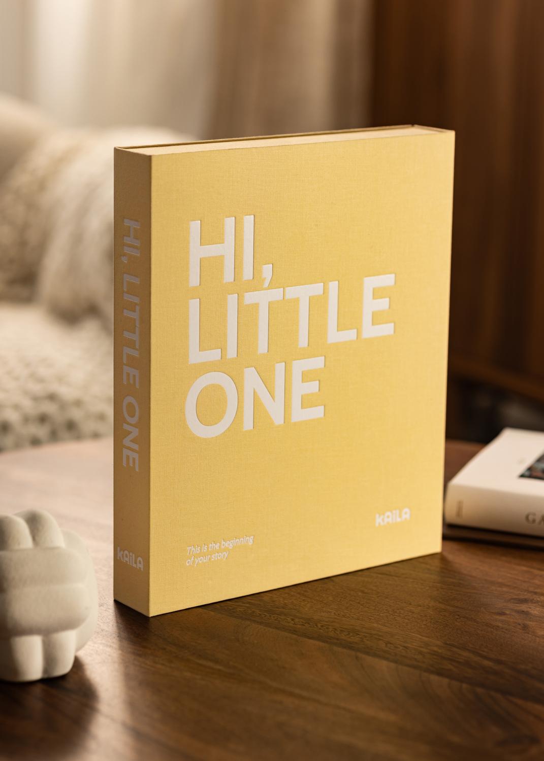 Product Image for KAILA HI LITTLE ONE Yellow - Coffee Table Photo Album (60 Schwarze Seiten)