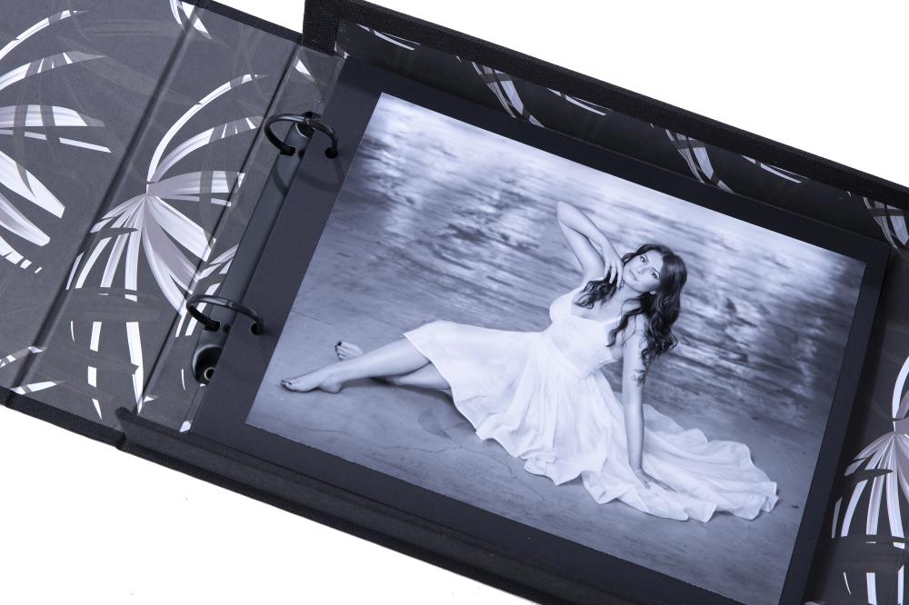 Moments Black (30 schwarze Seiten / 15 Blatt)