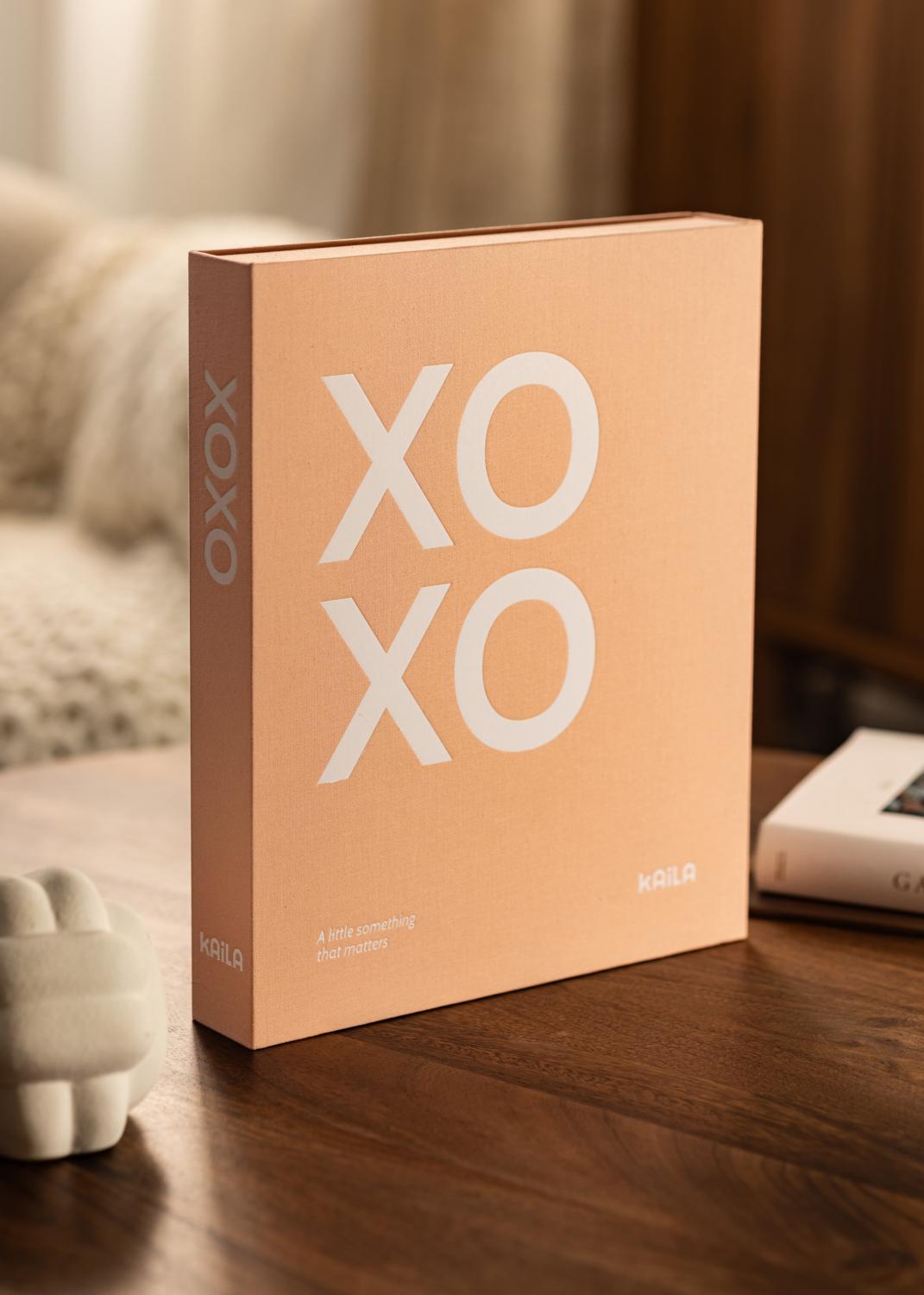 Product Image for KAILA XOXO Pink - Coffee Table Photo Album (60 Schwarze Seiten)