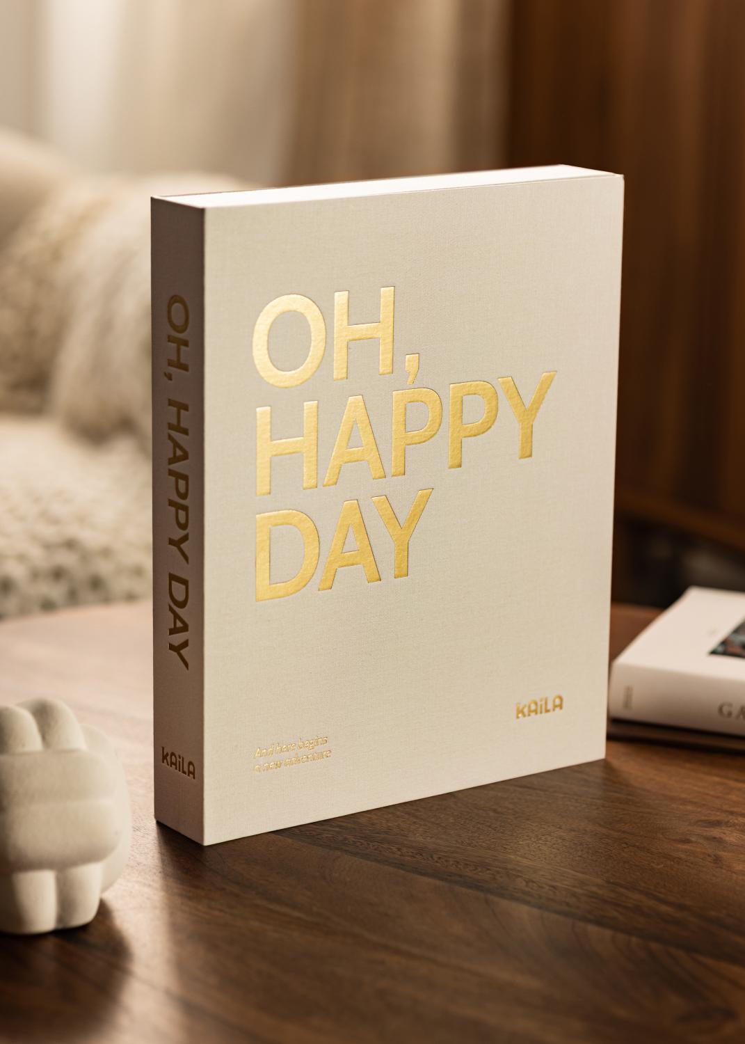 Product Image for KAILA OH HAPPY DAY Creme - Coffee Table Photo Album (60 Schwarze Seiten)