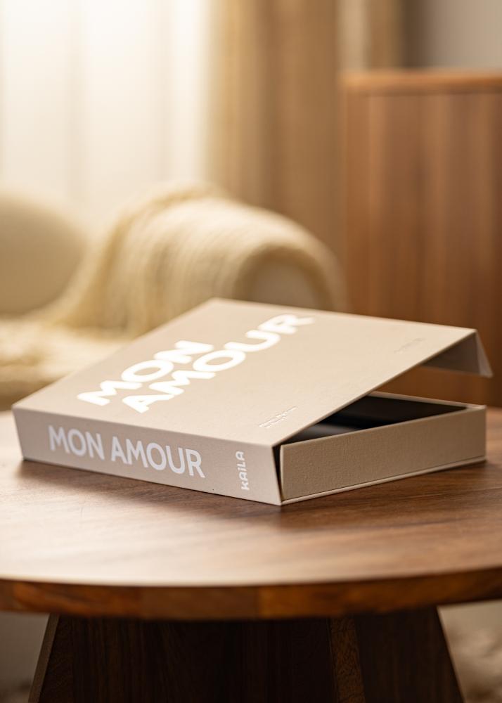 KAILA MON AMOUR - Coffee Table Photo Album (60 Schwarze Seiten)